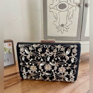 Chelsea Moreland Black Rhinestone Floral Evening Clutch Crossbody w/Chain Strap